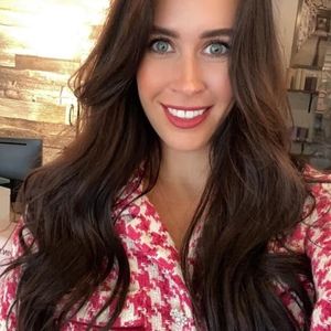 Meet your Posher, Jaclyn